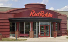 到 2030 年Red Robin品牌可能将关闭多达 70 家业绩不佳的门店